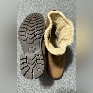 Caterpillar Wome Brown Suede Ankle Boots